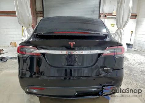 2019 Tesla Model X z USA, uszkodzony, nr VIN 5YJXCDE48KF180406